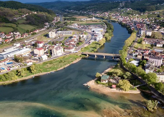 New Sanatron モーテル Bosanski Novi