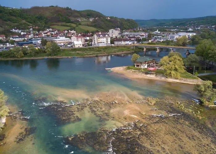 New Sanatron 2* Bosanski Novi