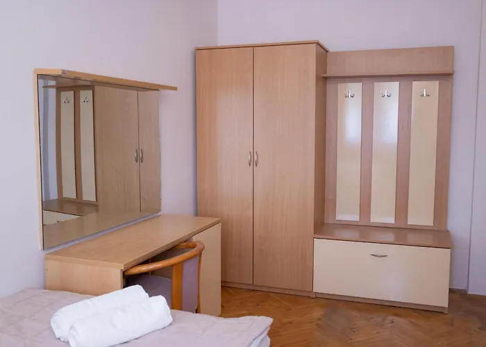 New Sanatron 2* Bosanski Novi