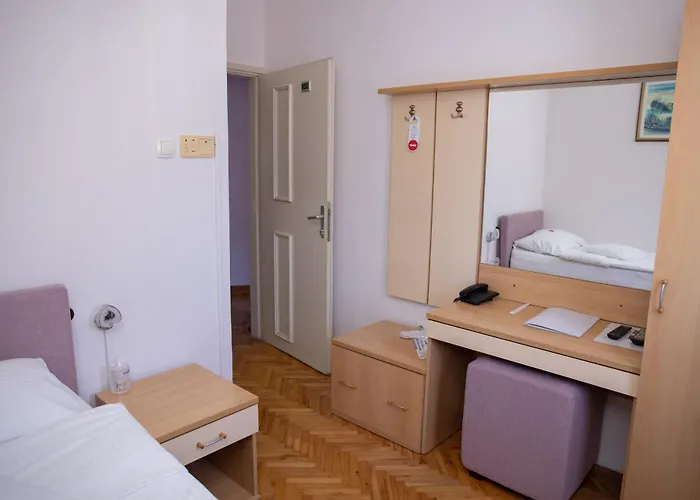 New Sanatron モーテル Bosanski Novi