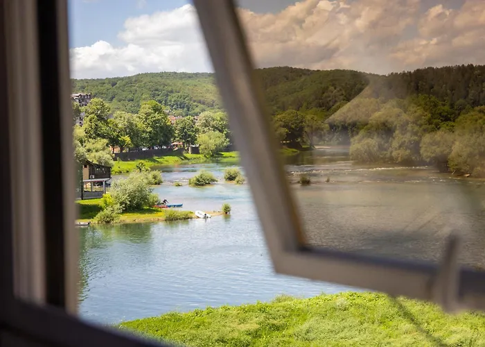 モーテル New Sanatron Bosanski Novi